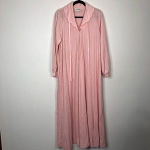 Vintage Christian Dior Lounge wear pink sleep dress robe nightgown velvet